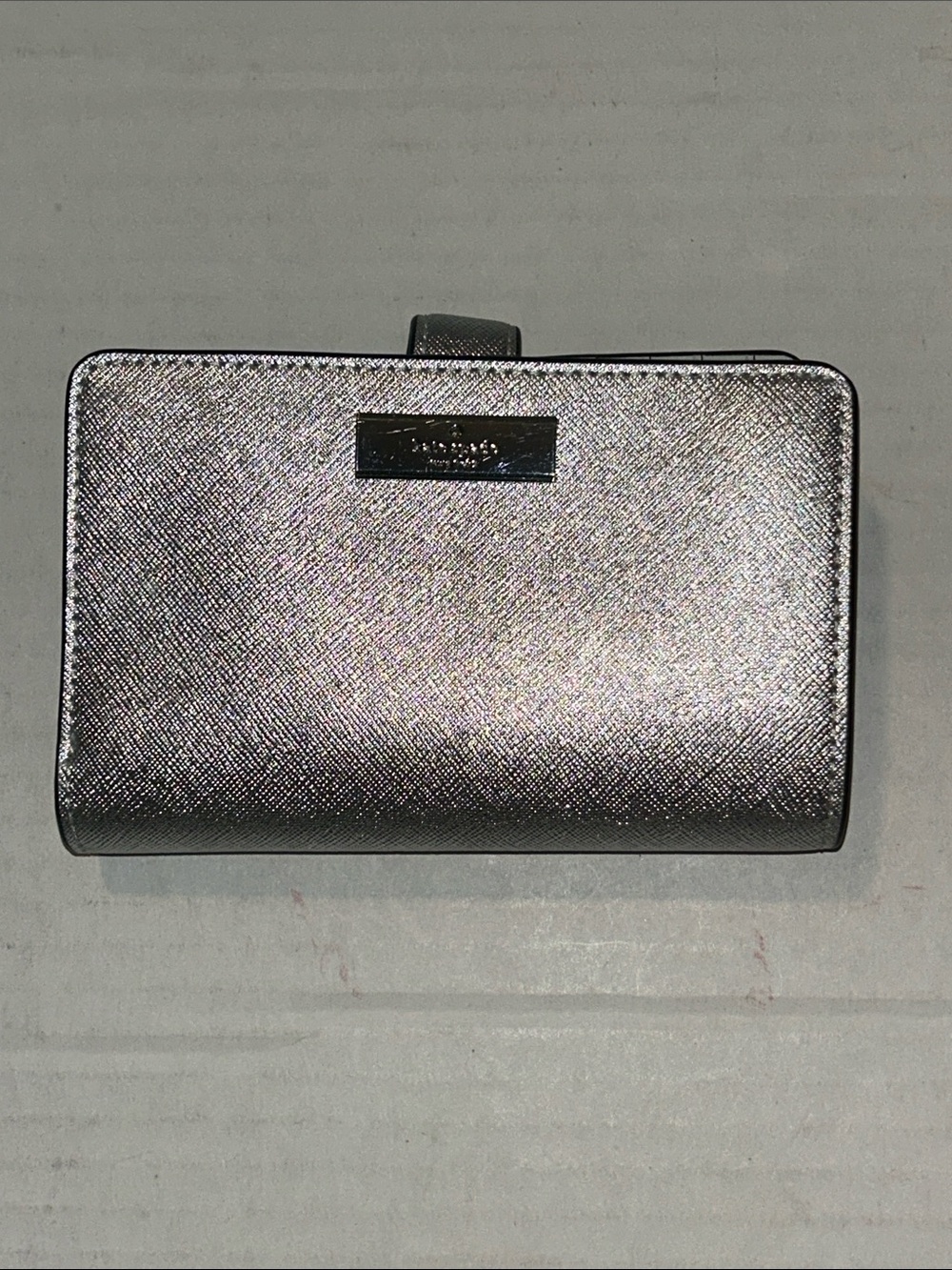 kate spade silver crossgrain leather  wallet